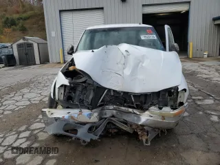 2002 GMC Sierra 1500HD SLE z VIN 1GTGK13U42F162260, wystawiony jako Copart lot #78520144 z przebiegiem Nie podano mil oraz Szkody całkowita. Historia ofert i sprzedaży dostępna na DreamBid. Obrazek 5.