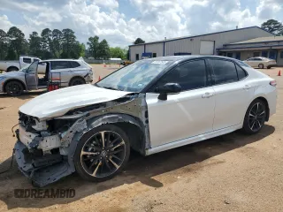 2019 Toyota Camry XSE with VIN 4T1B61HK4KU266535, listed as a Copart auction lot 54167505 with 96,711 mi miles and Clean Title. Bid and sale history available at carsss.com. Image 1.