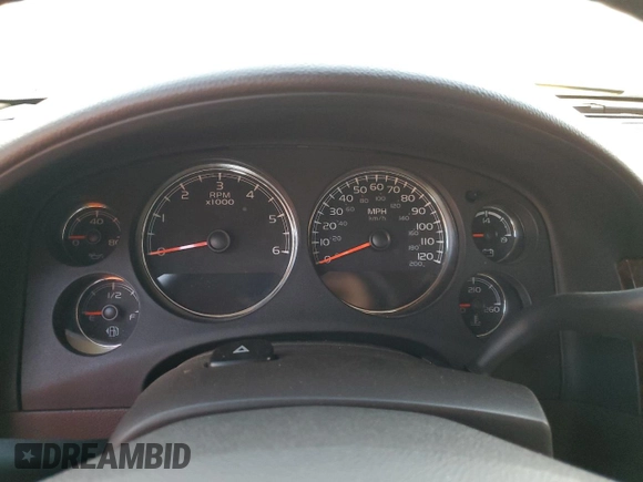 2014 GMC Yukon Denali z VIN 1GKS1EEF7ER180648, wystawiony jako Copart lot #79656084 z przebiegiem Nie podano mil oraz Szkoda całkowita • Salvage title. Historia ofert i sprzedaży dostępna na DreamBid. Obrazek 9.