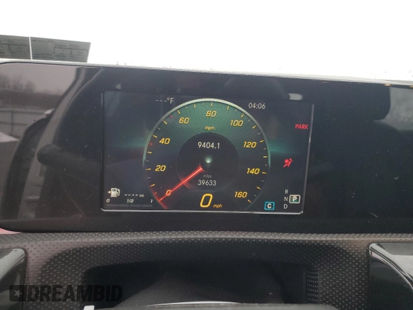 2019 Mercedes-Benz A 220 with VIN WDD3G4FB0KW035183, listed as a Copart auction lot 45125945 with 39,633 mi miles and Salvage Title. Bid and sale history available at DreamBid. Image 9.