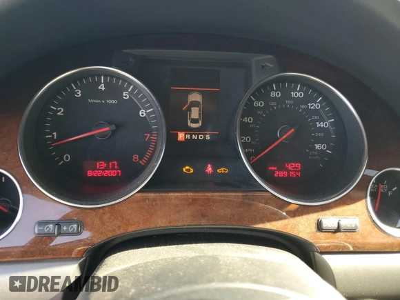 2005 Audi A8 with VIN WAUML44E45N012262, listed as a Copart auction lot 59984715 with 289,154 mi miles and Salvage title. Bid and sale history available at DreamBid. Image 9.