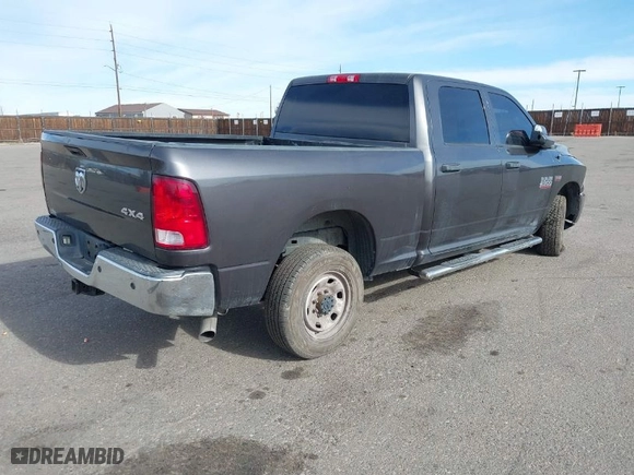 2018 Ram 2500 Tradesman with VIN 3C6UR5CJ7JG117166, listed as a IAAI auction lot 41865140 with 174,607 mi miles. Bid and sale history available at carsss.com. Image 4.