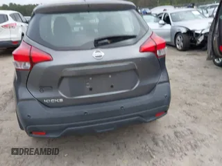 2020 Nissan Kicks S z VIN 3N1CP5BV9LL530914, wystawiony jako IAAI lot #41963479 z przebiegiem 93 062 mil mil oraz . Historia ofert i sprzedaży dostępna na DreamBid. Obrazek 16.