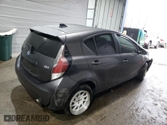 2015 Toyota Prius One with VIN JTDKDTB31F1584613, listed as a Copart auction lot 49470145 with 277,870 mi miles and Clean Title. Bid and sale history available at carsss.com. Image 3.