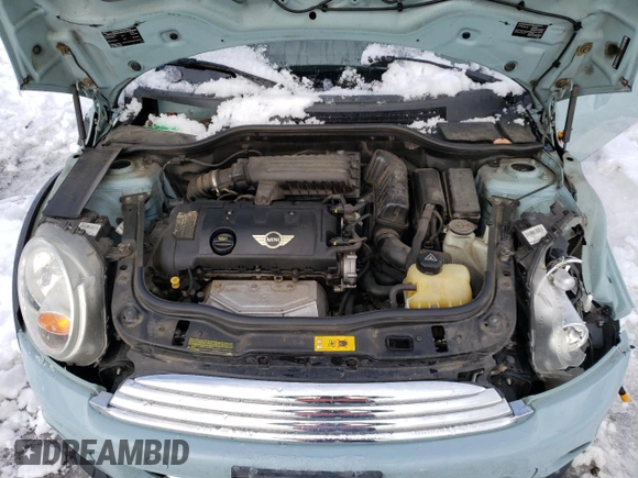 2013 MINI Cooper Hardtop with VIN WMWSU3C59DT685932, listed as a Copart auction lot 44947165 with 134,350 mi miles and Salvage Title. Bid and sale history available at carsss.com. Image 12.
