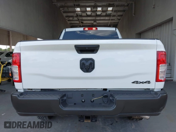2024 Ram 2500 Tradesman с VIN 3C6UR5CJ4RG267621, выставлен на аукционе IAAI как лот 42442525 с пробегом 9 929 миль миль и . История ставок и продаж доступна на DreamBid. Изображение 17.