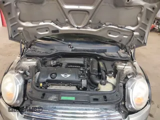 2008 MINI Hardtop with VIN WMWMF33508TU67872, listed as a IAAI auction lot 42235034 with 171,771 mi miles and . Bid and sale history available at DreamBid. Image 10.