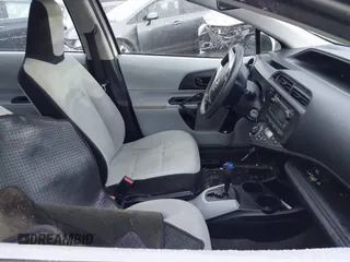 2014 Toyota Prius One with VIN JTDKDTB32E1084491, listed as a IAAI auction lot 41293744 with 132,110 mi miles and . Bid and sale history available at DreamBid. Image 5.