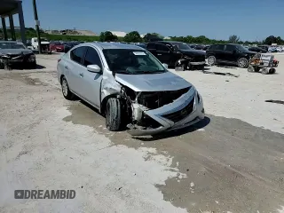2015 Nissan Versa SV z VIN 3N1CN7AP4FL835049, wystawiony jako Copart lot #56591975 z przebiegiem 153 724 mil mil oraz Szkoda całkowita • Salvage title. Historia ofert i sprzedaży dostępna na DreamBid. Obrazek 13.
