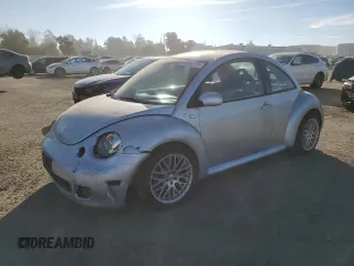 2002 Volkswagen New Beetle Coupe S with VIN 3VWFE21C72M434817, listed as a Copart auction lot 88366795 with 210,862 mi miles and Salvage Title. Bid and sale history available at carsss.com. Image 1.
