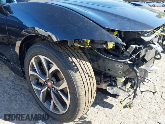 2020 Jaguar I-Pace SE with VIN SADHC2S12L1F87240, listed as a IAAI auction lot 41489254 with 58,359 mi miles and . Bid and sale history available at DreamBid. Image 21.