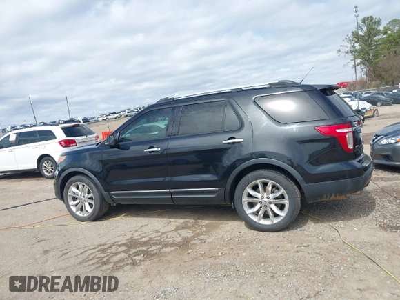 2014 Ford Explorer XLT with VIN 1FM5K7D84EGB66606, listed as a IAAI auction lot 41705958 with 160,784 mi miles and . Bid and sale history available at carsss.com. Image 14.