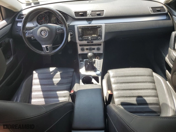 2015 Volkswagen CC R-Line with VIN WVWAN7AN5FE829604, listed as a Copart auction lot 68895444 with 67,691 mi miles and Salvage Title. Bid and sale history available at carsss.com. Image 8.