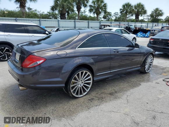 2008 Mercedes-Benz CL 550 z VIN WDDEJ71X58A017217, wystawiony jako Copart lot #45964945 z przebiegiem 229 474 mil mil oraz Szkoda całkowita • Salvage title. Historia ofert i sprzedaży dostępna na DreamBid. Obrazek 3.