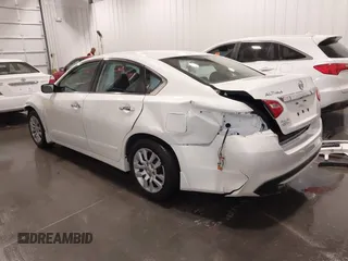 2016 Nissan Altima SV with VIN 1N4AL3AP5GC215428, listed as a IAAI auction lot 41712804 with 94,526 mi miles and . Bid and sale history available at DreamBid. Image 3.