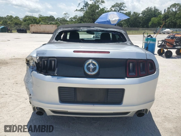 2014 Ford Mustang V6 with VIN 1ZVBP8EM6E5280254, listed as a Copart auction lot 61367625 with 81,346 mi miles and Salvage title. Bid and sale history available at DreamBid. Image 6.