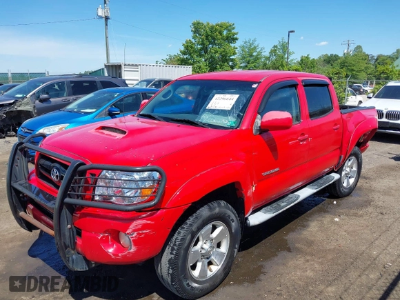 2007 Toyota Tacoma with VIN 5TELU42N87Z409472, listed as a IAAI auction lot 42296644 with 302,162 mi miles and . Bid and sale history available at DreamBid. Image 19.