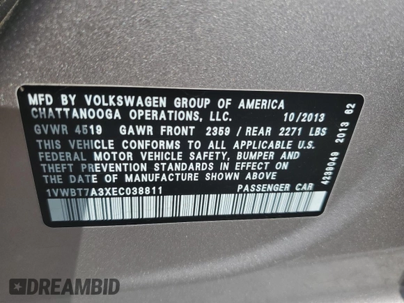 2014 Volkswagen Passat SE z VIN 1VWBT7A3XEC038811, wystawiony jako Copart lot #55198795 z przebiegiem 119 497 mil mil oraz Szkoda całkowita • Salvage title. Historia ofert i sprzedaży dostępna na DreamBid. Obrazek 12.