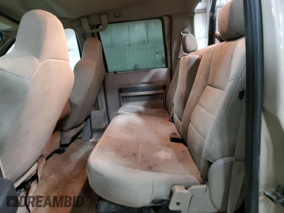 2008 Ford F-250 XL with VIN 1FTSW20528ED44586, listed as a Copart auction lot 83559544 with 325,052 mi miles and Salvage title. Bid and sale history available at DreamBid. Image 10.