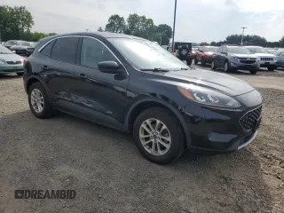 2020 Ford Escape SE с VIN 1FMCU9G62LUA83455, выставлен на аукционе Copart как лот 60959325 с пробегом 103 325 миль миль и Списание • Salvage title. История ставок и продаж доступна на DreamBid. Изображение 4.