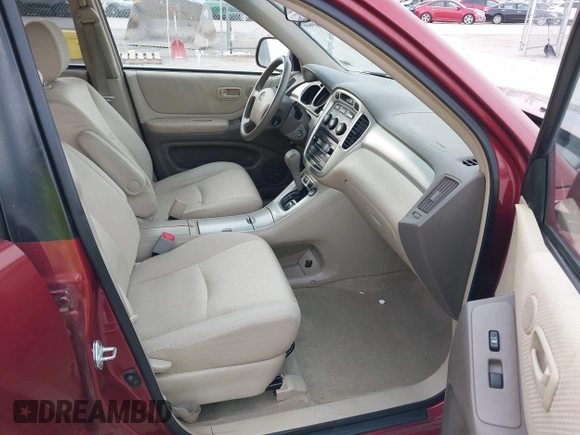 2006 Toyota Highlander z VIN JTEGP21A760091592, wystawiony jako IAAI lot #41068064 z przebiegiem 210 741 mil mil oraz . Historia ofert i sprzedaży dostępna na DreamBid. Obrazek 5.