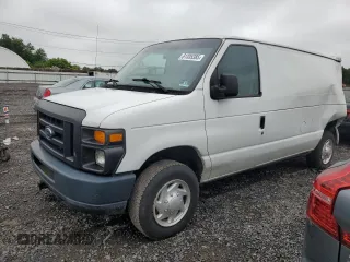 2009 Ford Econoline Cargo Commercial z VIN 1FTNE14W19DA57339, wystawiony jako Copart lot #61335385 z przebiegiem 48 985 mil mil oraz Szkoda całkowita • Salvage title. Historia ofert i sprzedaży dostępna na DreamBid. Obrazek 1.