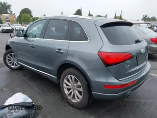 2016 Audi Q5 Premium Plus z VIN WA1L2AFPXGA057810, wystawiony jako IAAI lot #42730057 z przebiegiem 129 551 mil mil oraz . Historia ofert i sprzedaży dostępna na DreamBid. Obrazek 3.