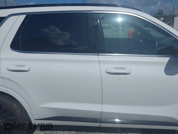 2024 Hyundai Palisade Calligraphy z VIN KM8R7DGE0RU707225, wystawiony jako IAAI lot #42509216 z przebiegiem 34 594 mil mil oraz . Historia ofert i sprzedaży dostępna na DreamBid. Obrazek 13.