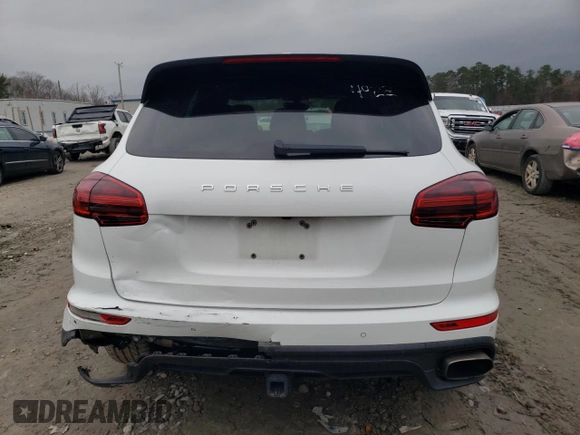 2018 Porsche Cayenne z VIN WP1AA2A24JKA00987, wystawiony jako Copart lot #70476212 z przebiegiem 75 822 mil mil oraz . Historia ofert i sprzedaży dostępna na DreamBid. Obrazek 6.