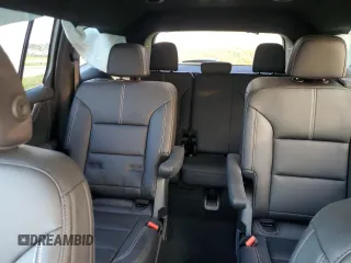 2024 GMC Acadia FWD Elevation z VIN 1GKENKKS7RJ171373, wystawiony jako Copart lot #68134624 z przebiegiem 1632 mil mil oraz Szkody całkowita. Historia ofert i sprzedaży dostępna na DreamBid. Obrazek 10.