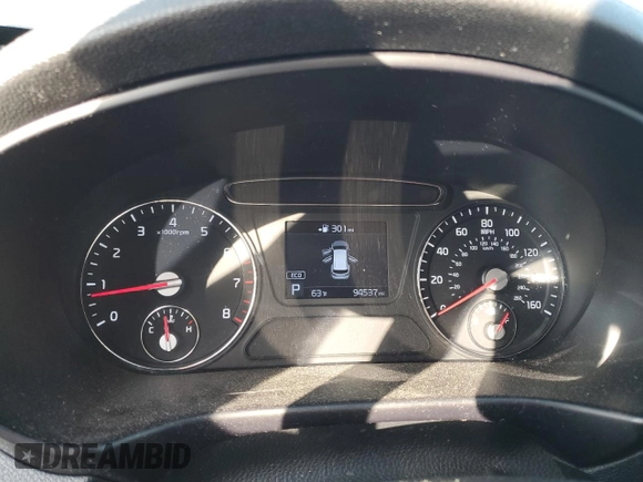 2020 Kia Sorento LX z VIN 5XYPG4A35LG671902, wystawiony jako Copart lot #49855845 z przebiegiem 94 537 mil mil oraz Czysty tytuł • Clean title. Historia ofert i sprzedaży dostępna na DreamBid. Obrazek 9.