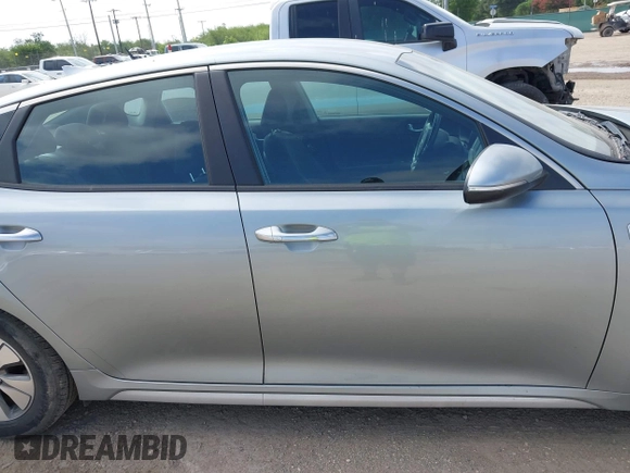 2017 Kia Optima with VIN KNAGT4LE6H5009057, listed as a IAAI auction lot 42521270 with 129,853 mi miles and . Bid and sale history available at DreamBid. Image 13.