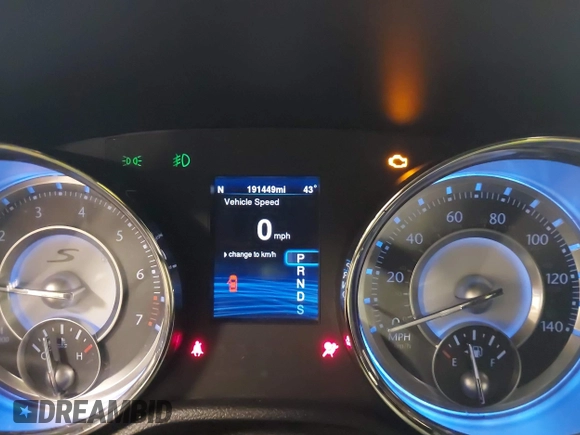 2014 Chrysler 300 with VIN 2C3CCAGG5EH312447, listed as a IAAI auction lot 41919175 with 191,449 mi miles. Bid and sale history available at carsss.com. Image 7.