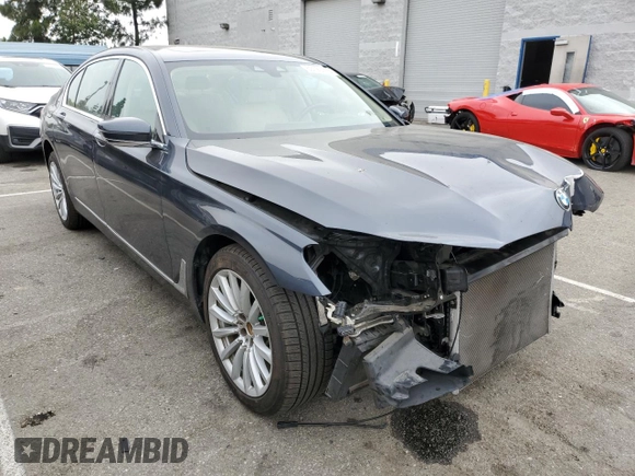 2016 BMW 7 Series 740i with VIN WBA7E2C52GG504213, listed as a Copart auction lot 53120313 with 55,933 mi miles. Bid and sale history available at carsss.com. Image 4.