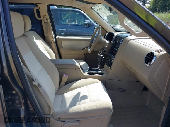 2008 Ford Explorer XLT with VIN 1FMEU73E08UA26690, listed as a IAAI auction lot 42587625 with 82,846 mi miles and . Bid and sale history available at DreamBid. Image 5.