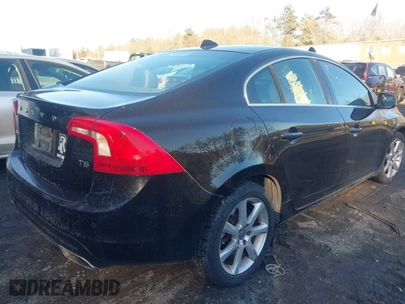 2016 Volvo S60 T5 Drive-E Premier with VIN YV126MFK4G2391198, listed as a IAAI auction lot 41456804 with 45,268 mi miles. Bid and sale history available at carsss.com. Image 4.