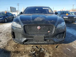 2017 Jaguar F-Pace S with VIN SADCM2BV1HA061406, listed as a Copart auction lot 88401635 with 75,845 mi miles and Salvage Title. Bid and sale history available at DreamBid. Image 5.
