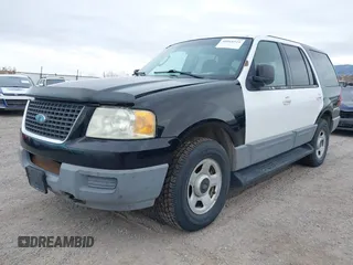2003 Ford Expedition Special Service with VIN 1FMPU16L83LB21609, listed as a IAAI auction lot 40868519 with 125,518 mi miles. Bid and sale history available at carsss.com. Image 2.