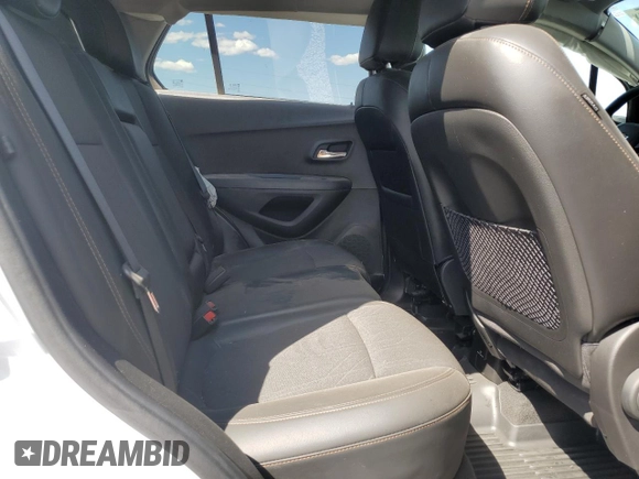 2020 Chevrolet Trax LT with VIN KL7CJPSB2LB068551, listed as a Copart auction lot 61401735 with 63,003 mi miles and Salvage title. Bid and sale history available at DreamBid. Image 11.