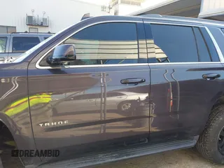 2015 Chevrolet Tahoe LS z VIN 1GNSCAKCXFR628303, wystawiony jako IAAI lot #42002698 z przebiegiem 152 141 mil mil oraz . Historia ofert i sprzedaży dostępna na DreamBid. Obrazek 14.