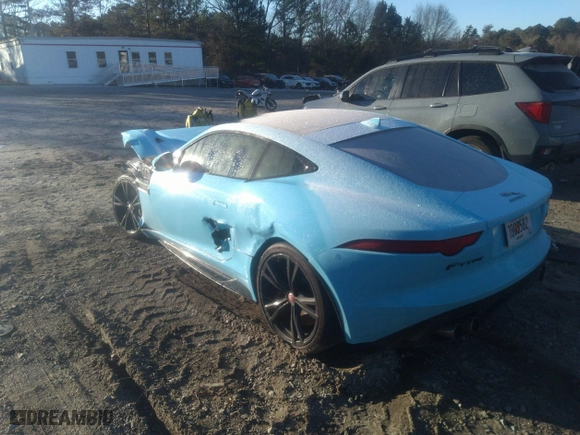 2016 Jaguar F-TYPE R with VIN SAJWJ6DL2GMK24146, listed as a IAAI auction lot 41237675 with 91,365 mi miles. Bid and sale history available at carsss.com. Image 3.