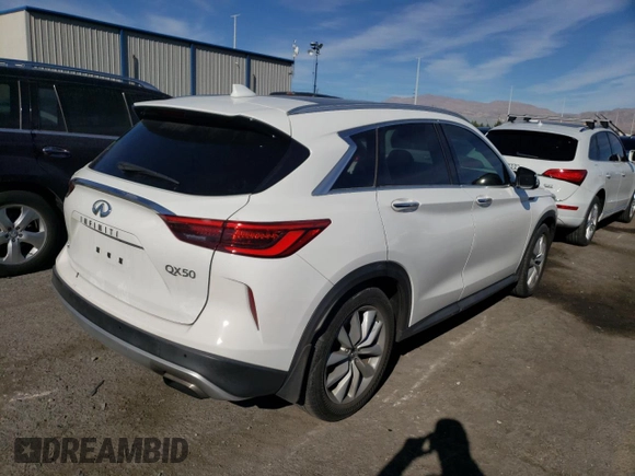 2019 Infiniti QX50 LUXE with VIN 3PCAJ5M3XKF116961, listed as a Copart auction lot 66939022 with 35,026 mi miles. Bid and sale history available at carsss.com. Image 4.