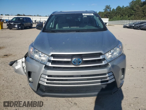 2018 Toyota Highlander Hybrid XLE with VIN 5TDJGRFH9JS045034, listed as a Copart auction lot 81771394 with 106,504 mi miles and Salvage title. Bid and sale history available at DreamBid. Image 5.