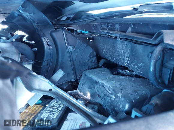 2018 Toyota Highlander SE with VIN 5TDJZRFH8JS892072, listed as a IAAI auction lot 40764404 with Not provided miles and . Bid and sale history available at DreamBid. Image 10.