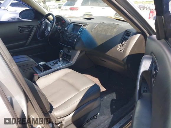 2004 Infiniti FX with VIN JNRAS08W34X221600, listed as a IAAI auction lot 42345944 with 178,455 mi miles and . Bid and sale history available at DreamBid. Image 5.