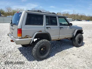2000 Jeep Cherokee Classic with VIN 1J4FF58S0YL148245, listed as a Copart auction lot 53955735 with 185,307 mi miles and Clean Title. Bid and sale history available at carsss.com. Image 3.