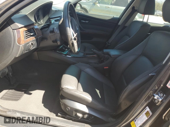 2007 BMW 3 Series 335i with VIN WBAVB735X7PA87939, listed as a Copart auction lot 50524455 with 82,654 mi miles and Salvage Title. Bid and sale history available at carsss.com. Image 7.
