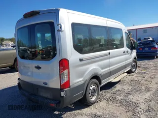 2022 Ford Transit Passenger XL with VIN 1FBAX2C85NKA36473, listed as a IAAI auction lot 40583736 with Not provided miles and . Bid and sale history available at DreamBid. Image 4.