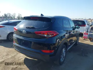 2018 Hyundai Tucson SEL z VIN KM8J33A43JU790981, wystawiony jako IAAI lot #42222023 z przebiegiem 63 924 mil mil oraz . Historia ofert i sprzedaży dostępna na DreamBid. Obrazek 4.