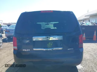 2015 Honda Pilot LX with VIN 5FNYF4H26FB075357, listed as a IAAI auction lot 41815967 with 192,422 mi miles. Bid and sale history available at carsss.com. Image 16.